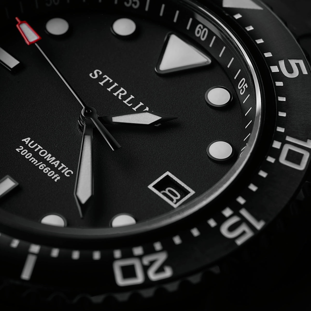 Durrant - Black/White