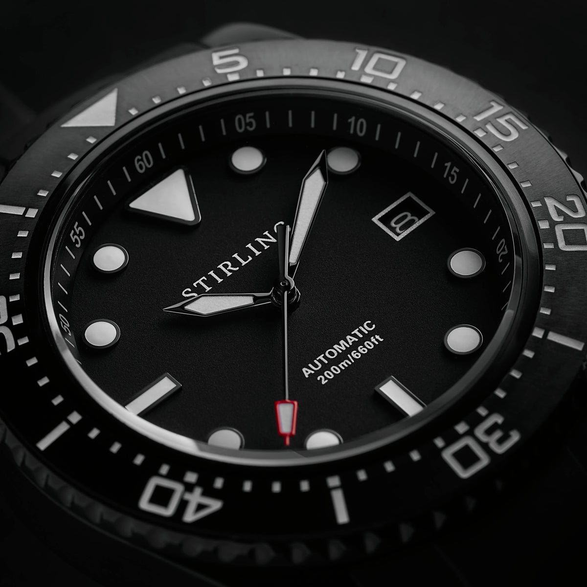Durrant - Black/White