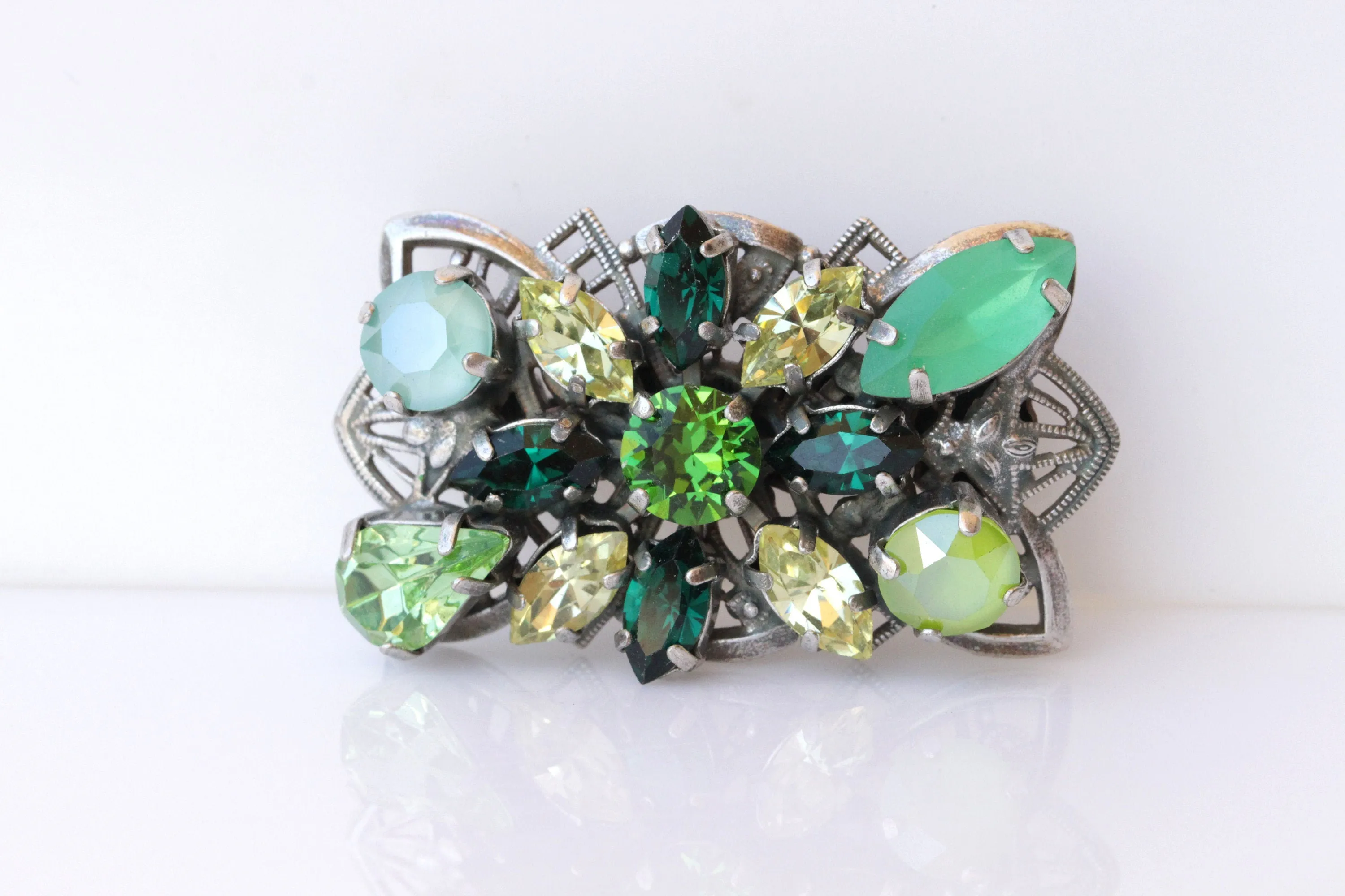 EMERALD VINTAGE BROOCH