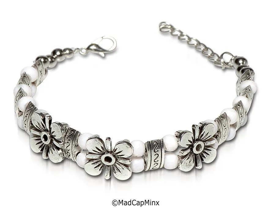 Flower Bead Bracelet for Small to Medium Wrist Size