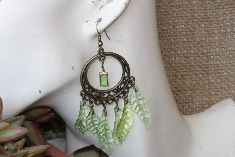 GREEN LEAF EARRINGS