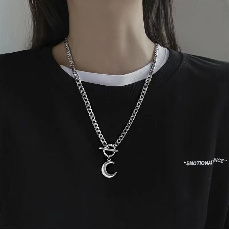 Harajuku OT Buckle Moon Punk Disco Necklace Retro Street Dark Cold Wind