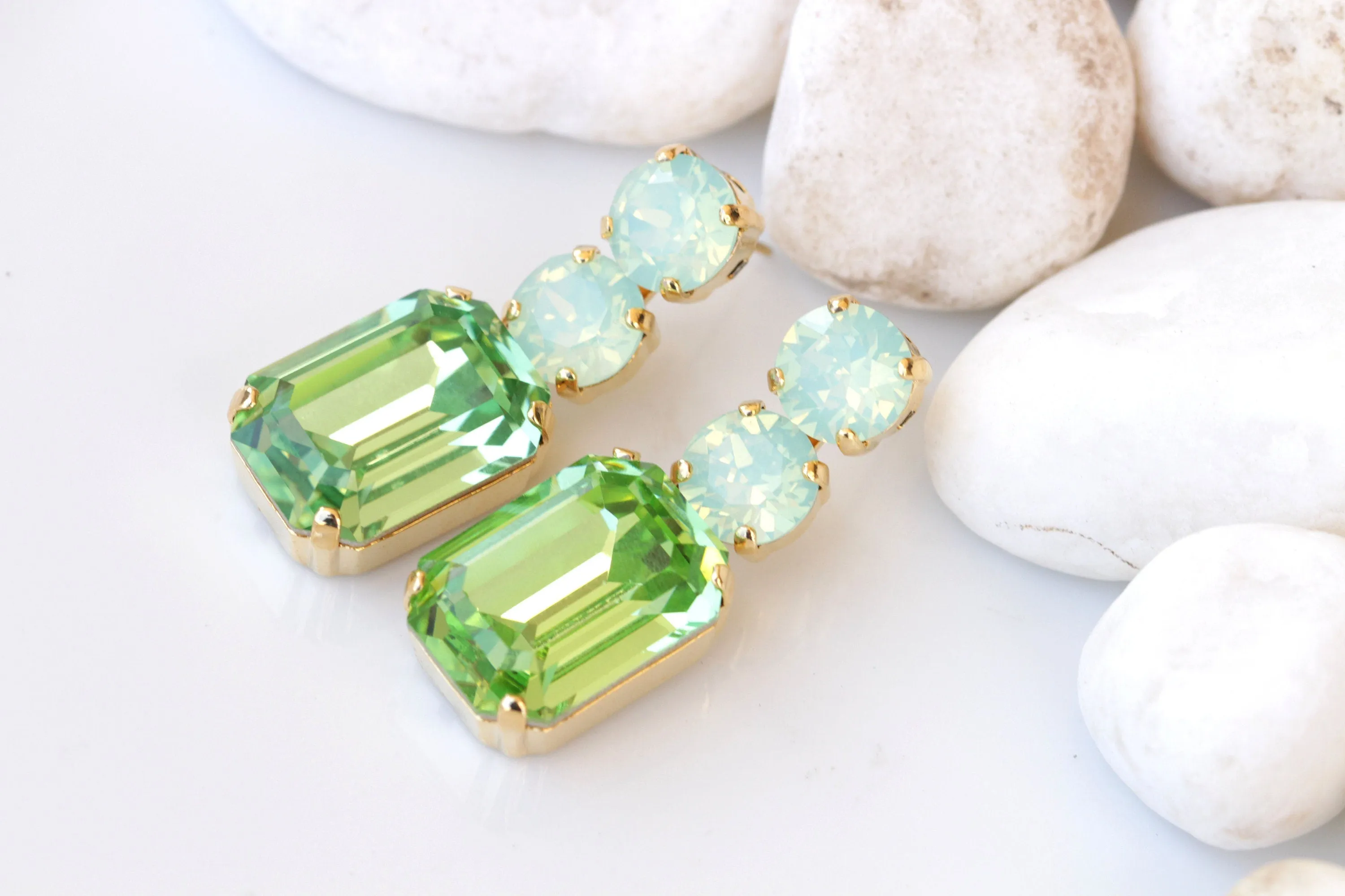 PERIDOT MINT EARRINGS