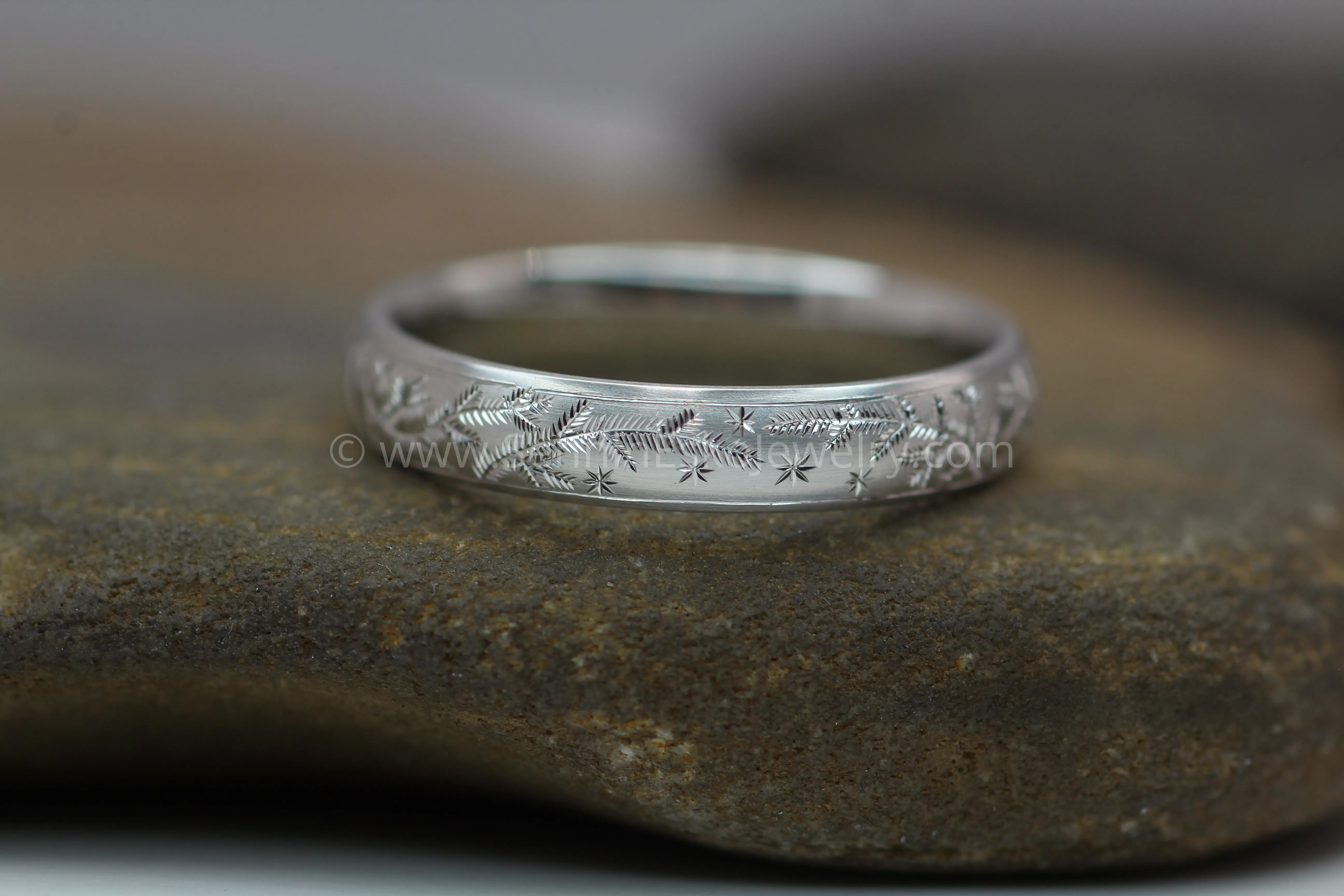 READY TO SHIP 4x1.5mm Spruce and Stars Platinum Band Size 9.5 - Comfort Fit Interior - Bright Cut Engraved Band