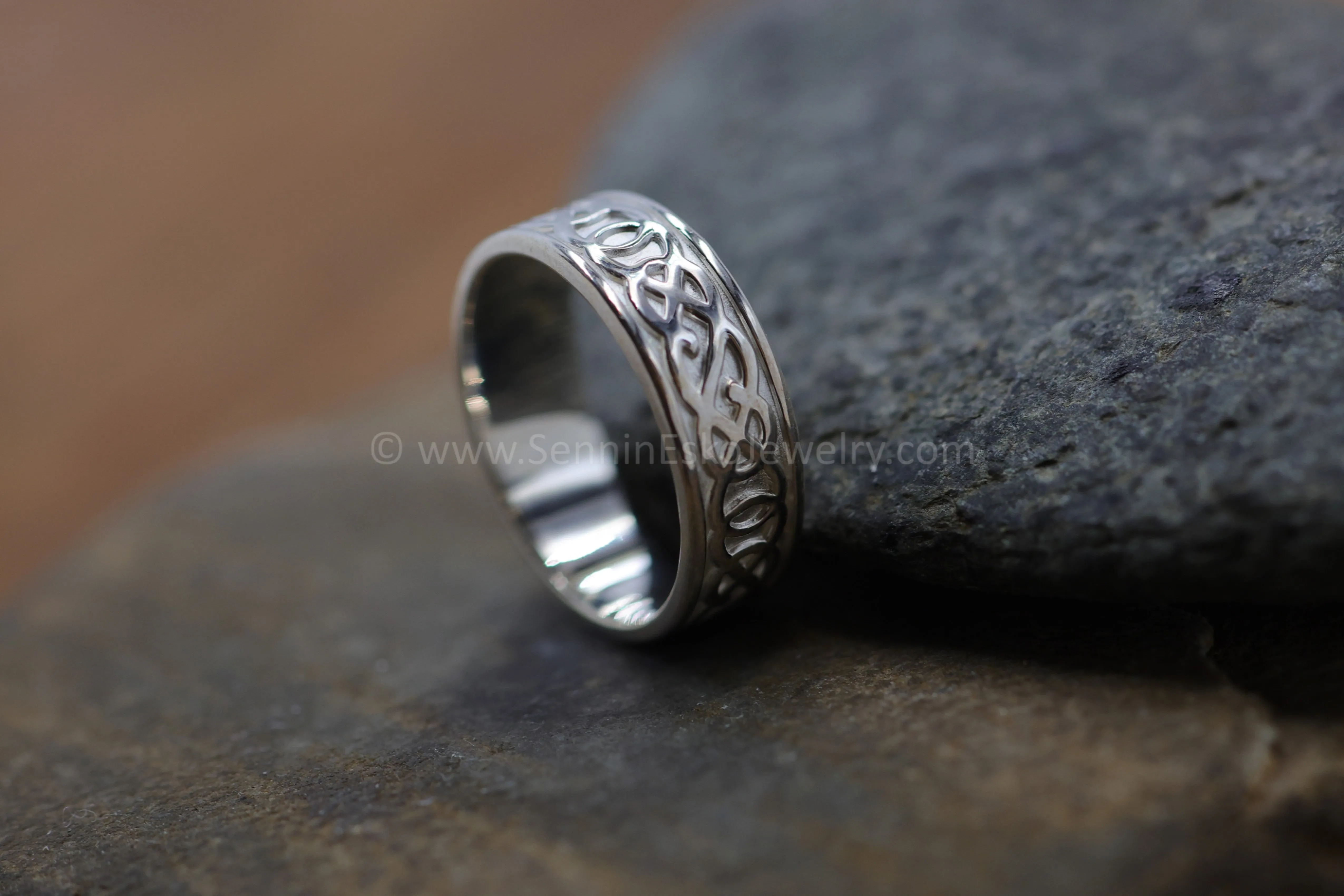 READY TO SHIP Wide Celtic Knot Ring, Var 2, Size 10