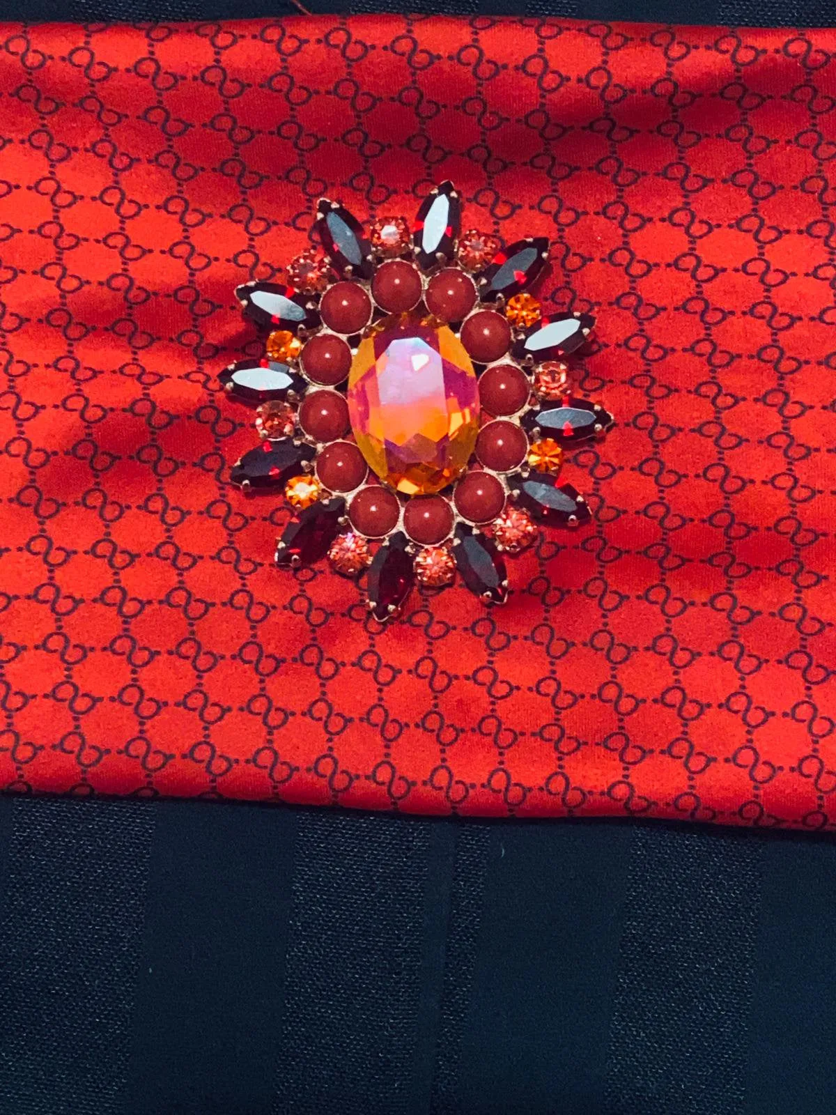 RED ORANGE BROOCH