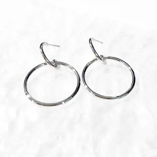 Unity Hoop Earrings (GOLD OR SILVER)